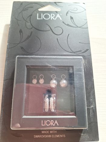 NEUF ! BOUCLES D'OREILLES STRASS / PERLES - LIORA