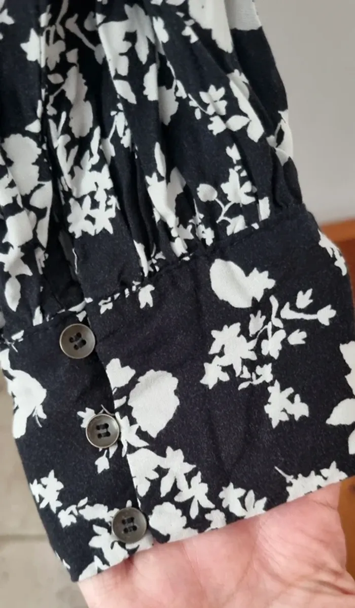 Blouse zara imprimée fleuri noir et blanc 38 - photo numéro 9