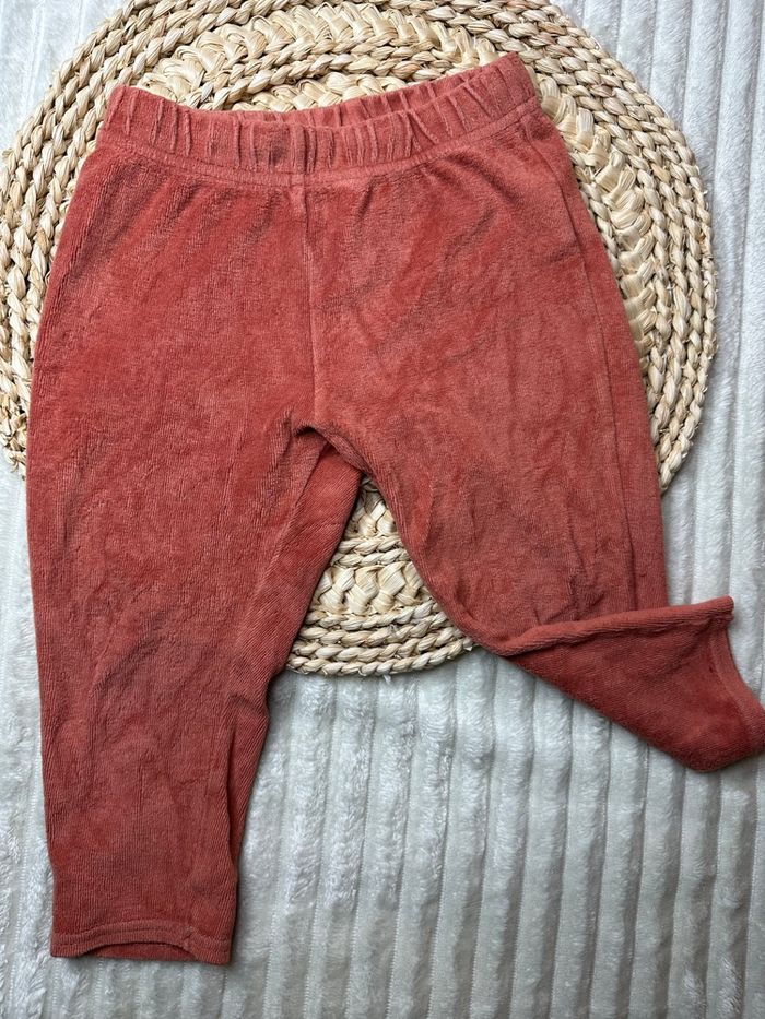 Pyjama 2 pièces Kiabi 24 mois - photo numéro 2