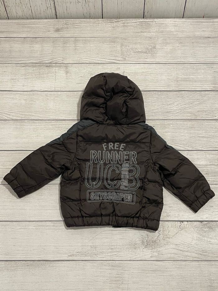 Blouson Benetton 9/12 mois - photo numéro 2