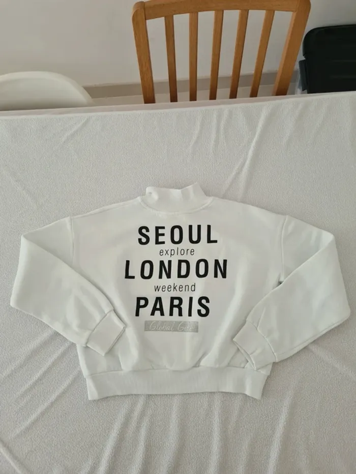 Sweat h&m 10/12 ans - photo numéro 2