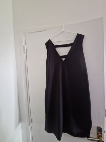 Petite robe cintrée noire
