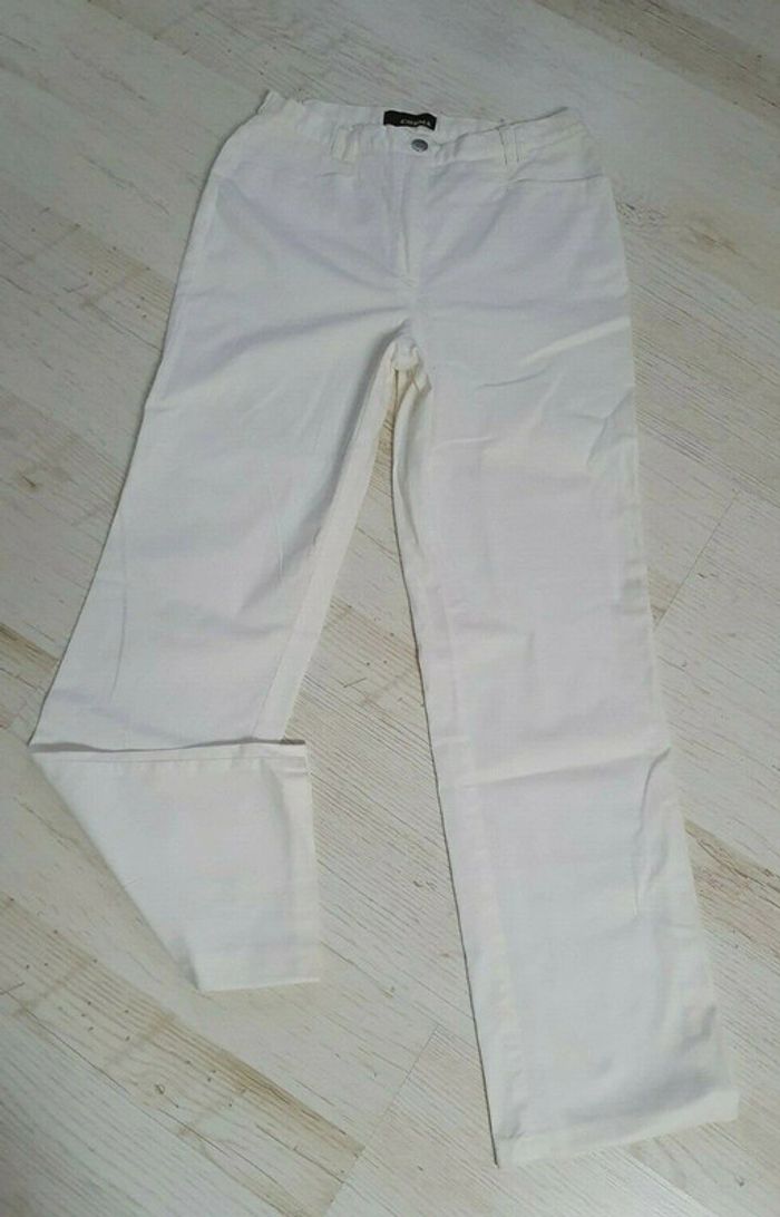 Beau pantalon blanc taille élastique coté T: 38 - photo numéro 3