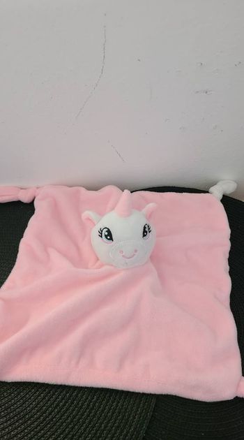 Doudou plat licorne Nanjing Ruifuitong rose