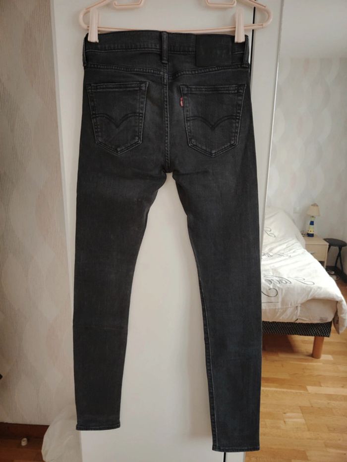 Jean Levi's 519 - photo numéro 8