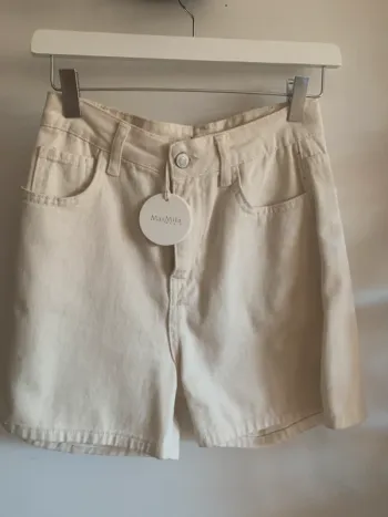 MaxMila short TS