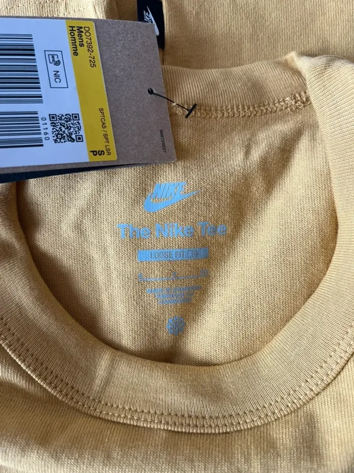 Tee shirt Nike jaune - photo numéro 6