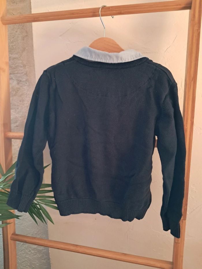 Pull col chemise intégré 4 ans bon état 3 pommes - photo numéro 2
