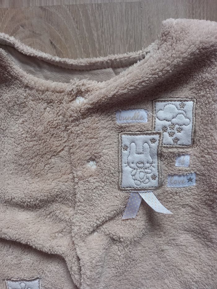 Veste beige douce  6M - photo numéro 2