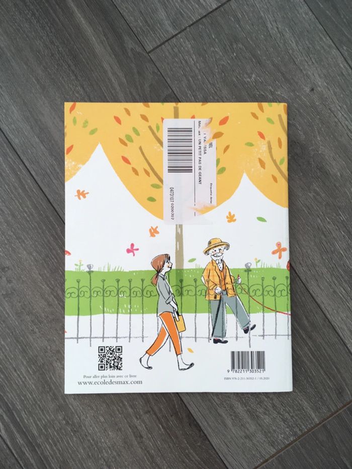 Livre "Un petit pas de géant - photo numéro 5