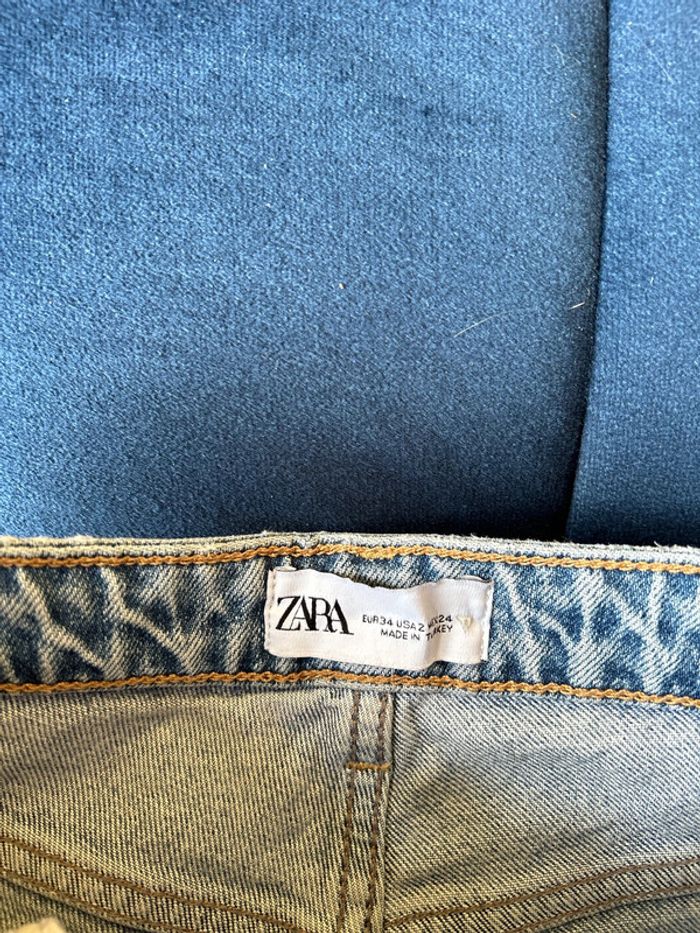 Jean droit Zara - photo numéro 2