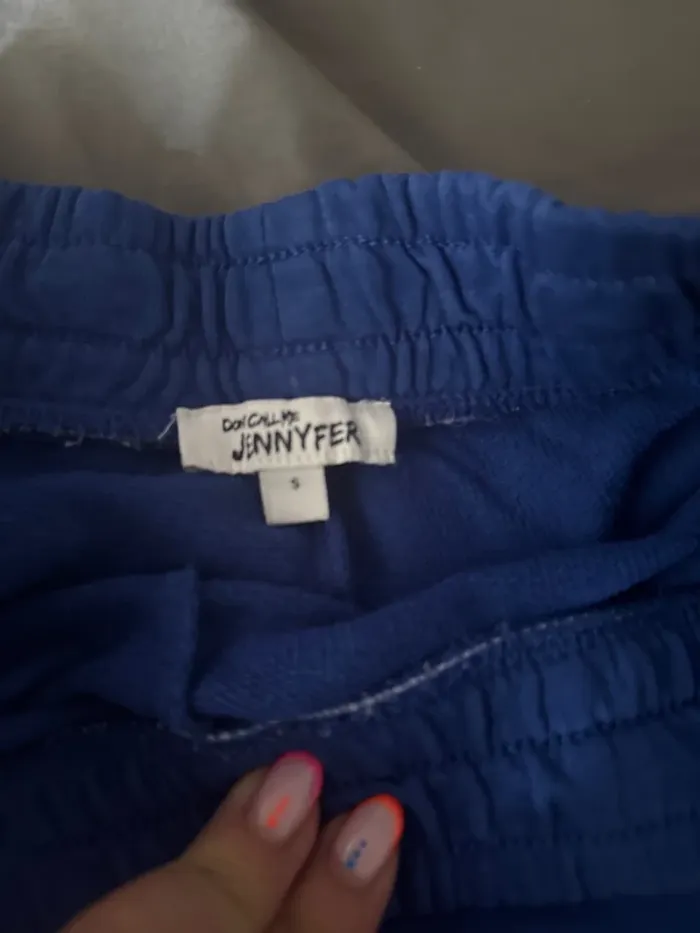 2 shorts - photo numéro 2