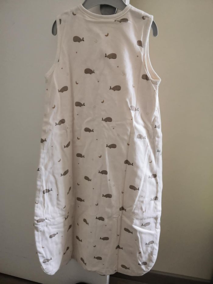 Lot gigoteuse légère (6-18 mois) + couverture imprimée avec intérieur polaire (80 x 100 cm) Kiabi - photo numéro 4