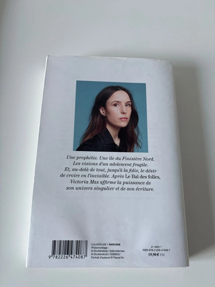 Livre victoria mas un miracle - photo numéro 2