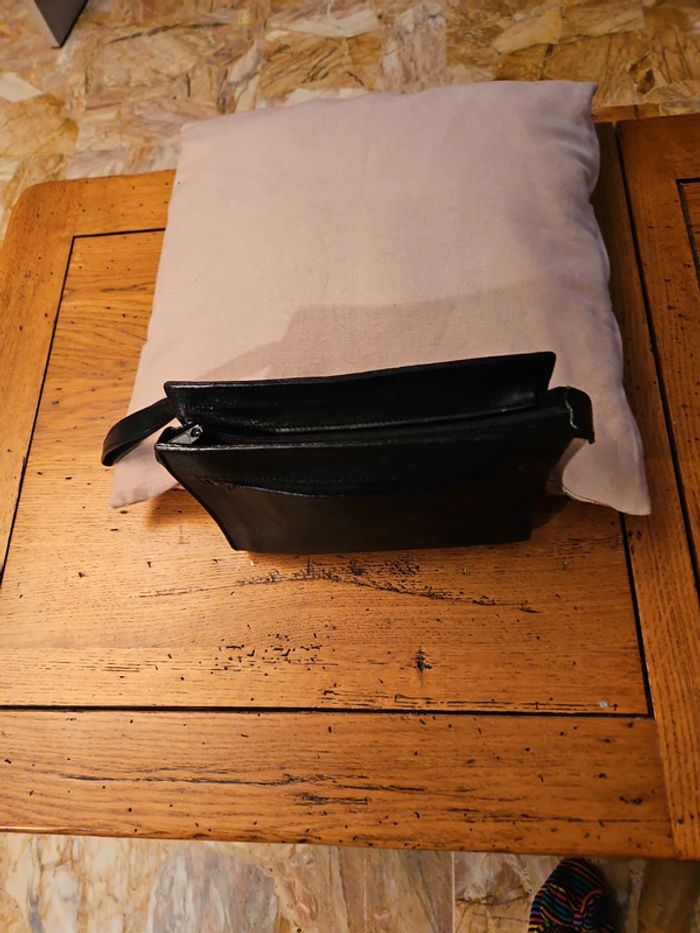 #pochette cuir - photo numéro 5