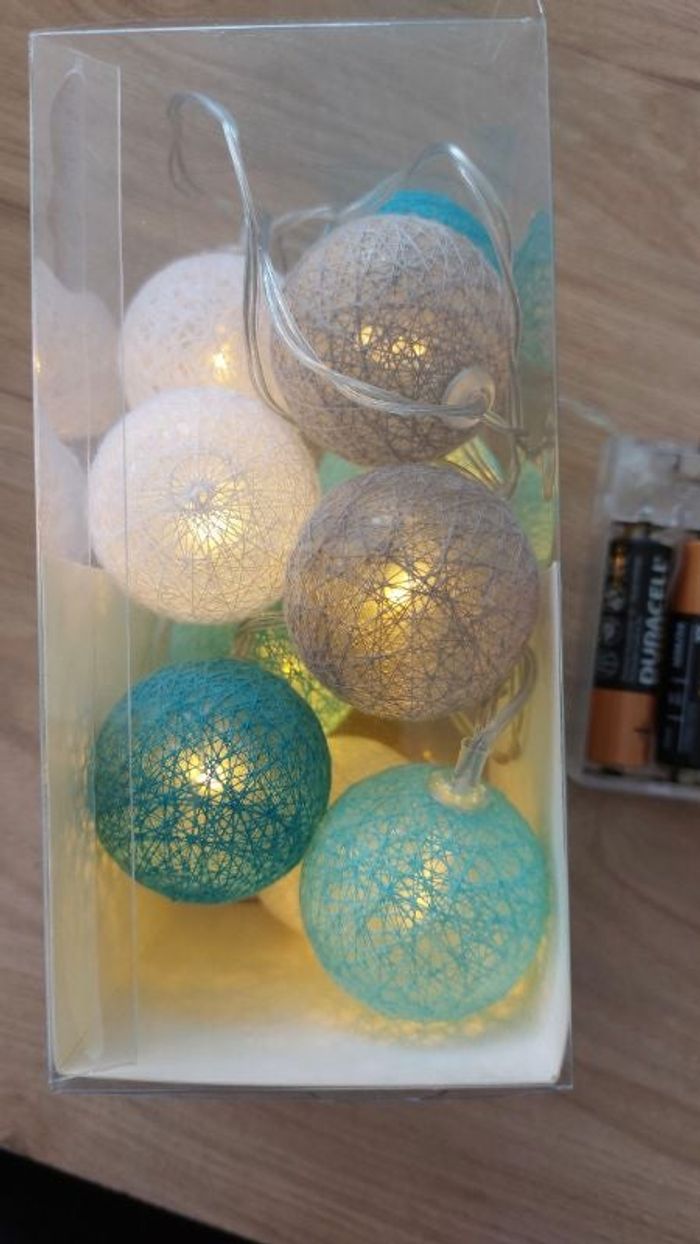 Petite guirlande lumineuse