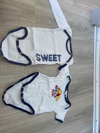 Lot 2 body manche longue + manche courte 6 mois