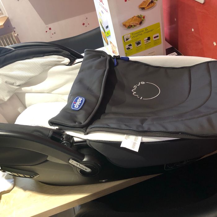 Poussette chicco il-mouve - photo numéro 3