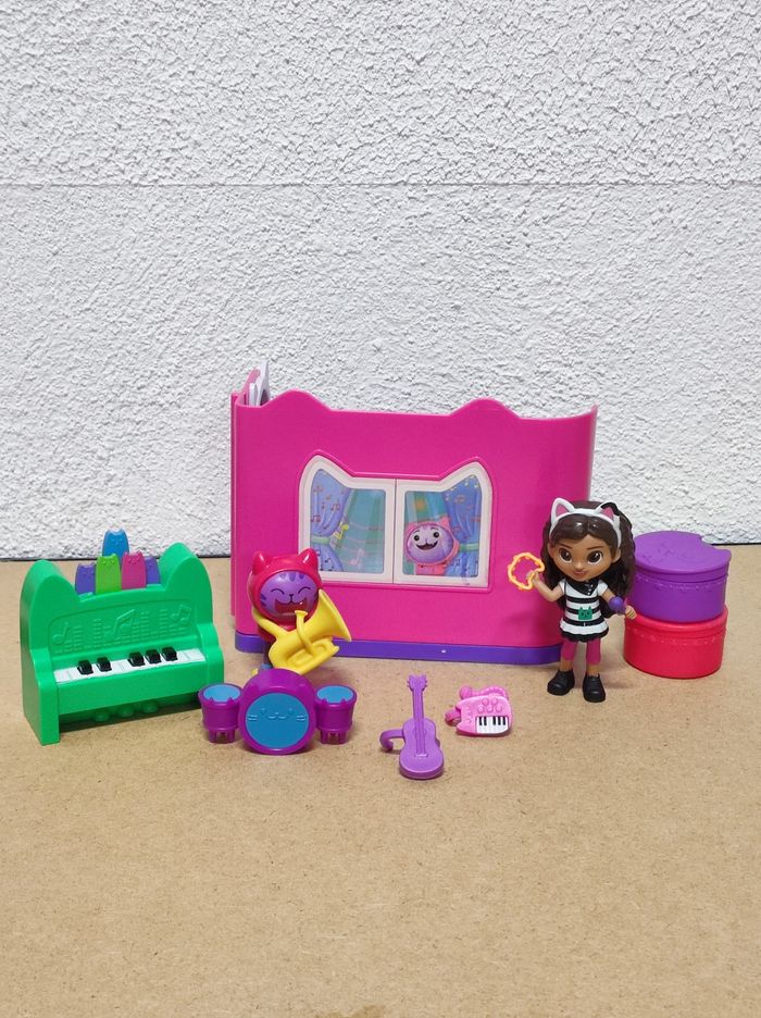 La salle de musique de DJ miaou - pièce gabby chat - photo numéro 6