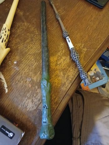 Baguette harry potter neuve a piles