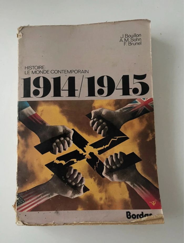 Le monde contemporain 1914-1945