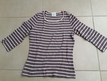 T-shirt hiver rayé 38-40 TBE