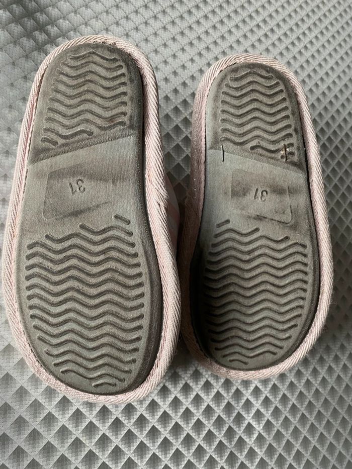 Pantoufles papillon - photo numéro 4