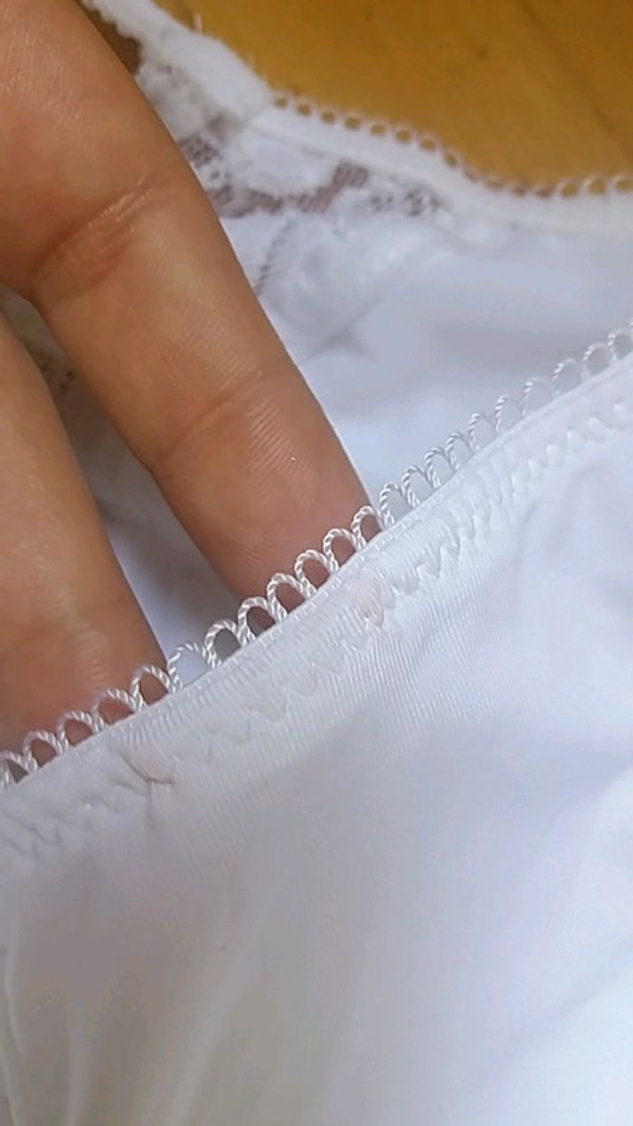 Bodies blanc - photo numéro 5