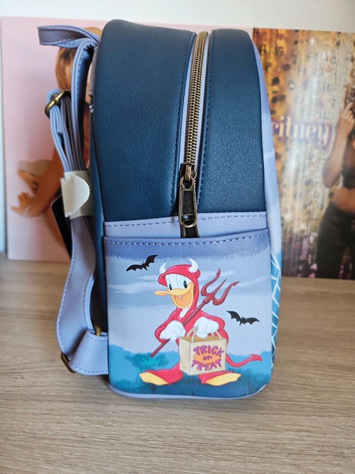 Loungefly Mikcey Mouse <3 - photo numéro 4