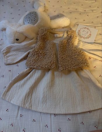 Robe + gilet 1-3 mois 