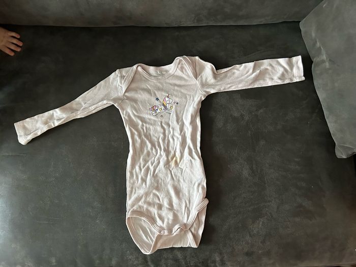 Lots de 10 vêtement bébé de 9 à 18 mois - photo numéro 10