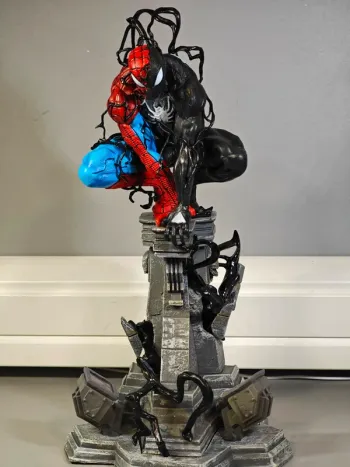 Figurine Spider-Man X Venom veilleuse 37cm neuve sans boîte