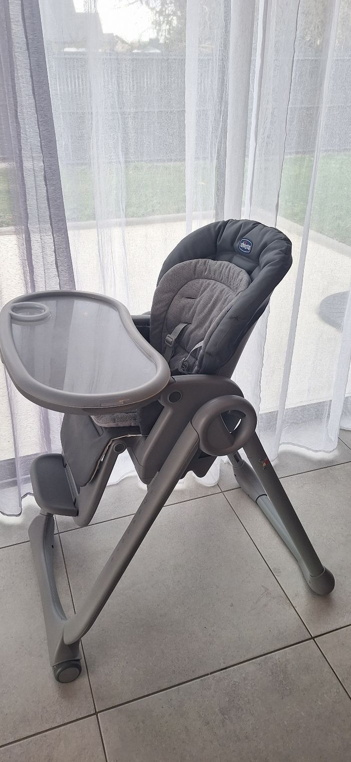 Chaise haute chicco poly magic - photo numéro 3