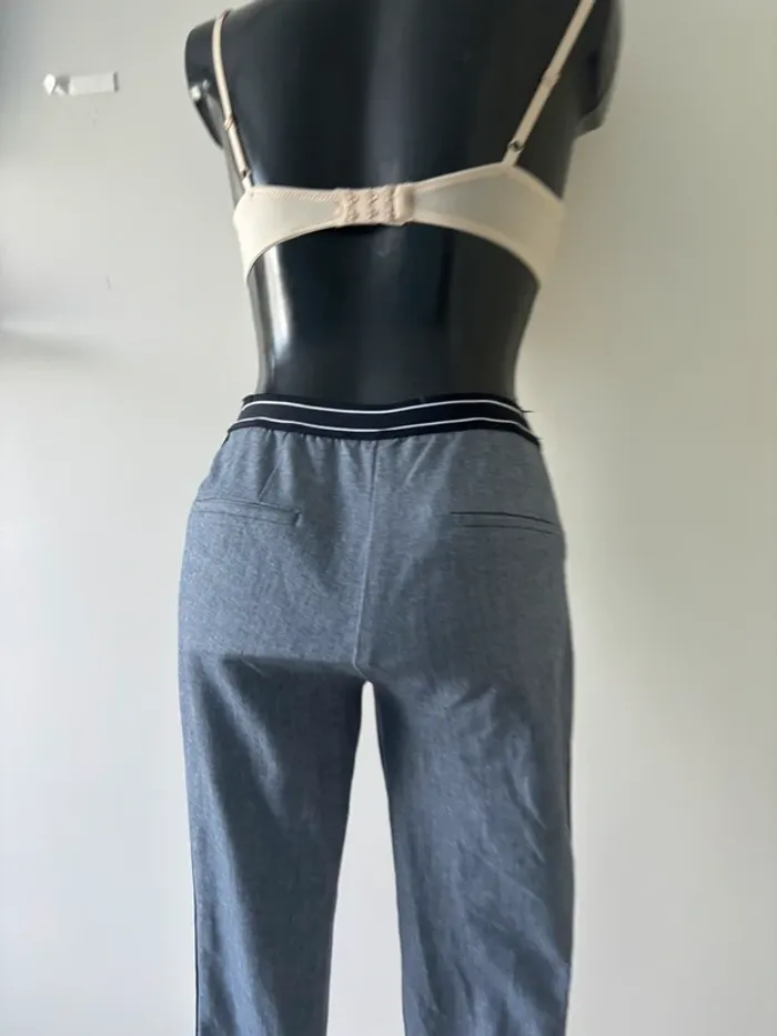 Pantalon gris à rayures – Taille 38 - photo numéro 6