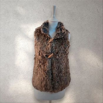 Veste fausse-fourrure sans manche 11-12 ans Zara