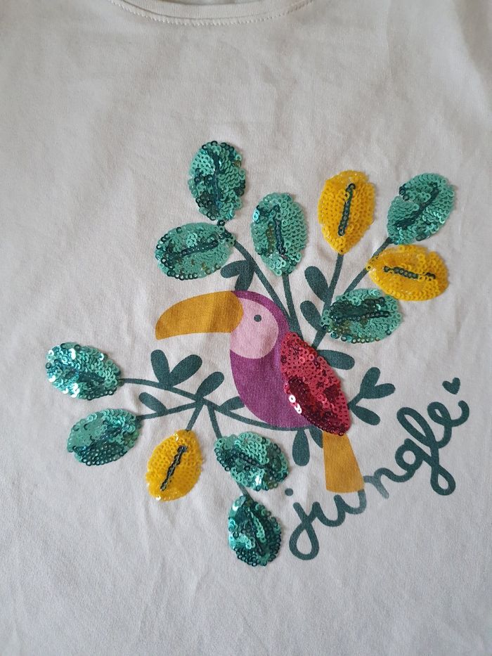 Tee shirt 6 ans - photo numéro 2