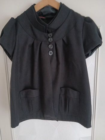 Veste noire manches courtes taille L