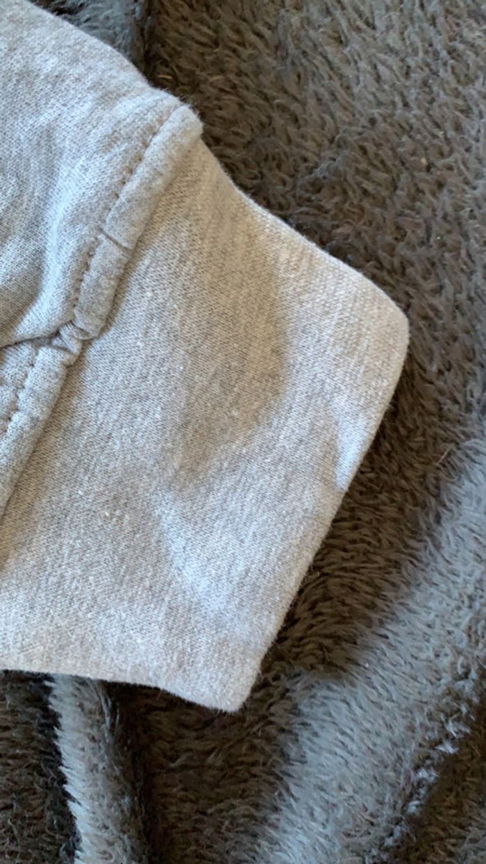 Pull capuche - photo numéro 3