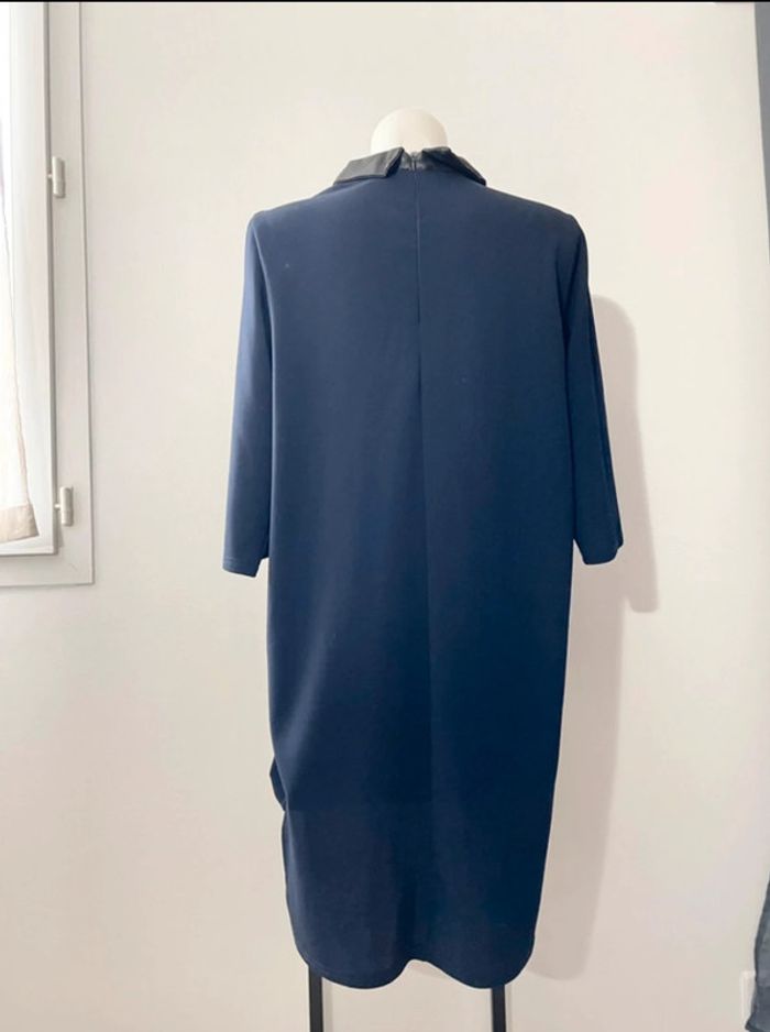Robe bleue marine - photo numéro 5