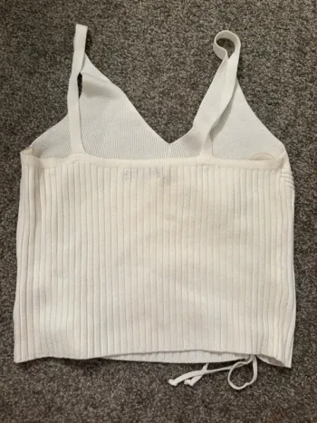 White knit tank top