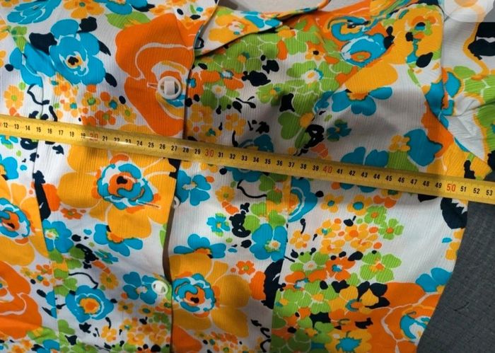 Vintage robe à grosse fleur orange jaune bleu vert - photo numéro 2