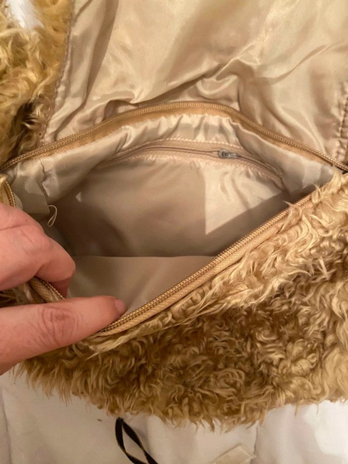 Sac ours avec plusieurs poches - photo numéro 2