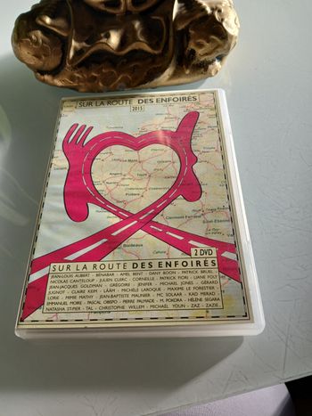 DVD SUR LA ROUTE DES ENFOIRE 2015