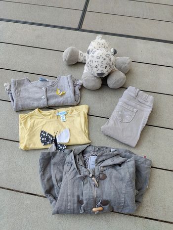 Ensemble 4 pièces Obaibi fille gris et jaune 12 mois