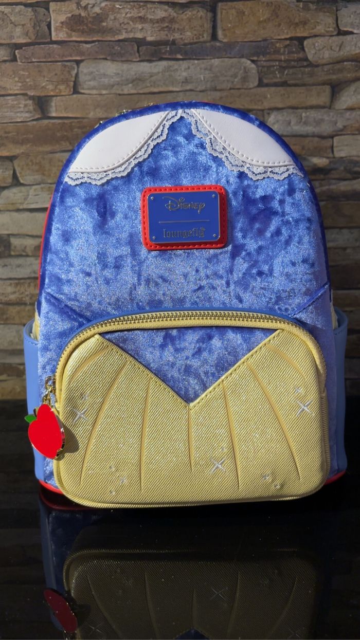 Sac à dos Loungefly Blanche neige Disney - photo numéro 2