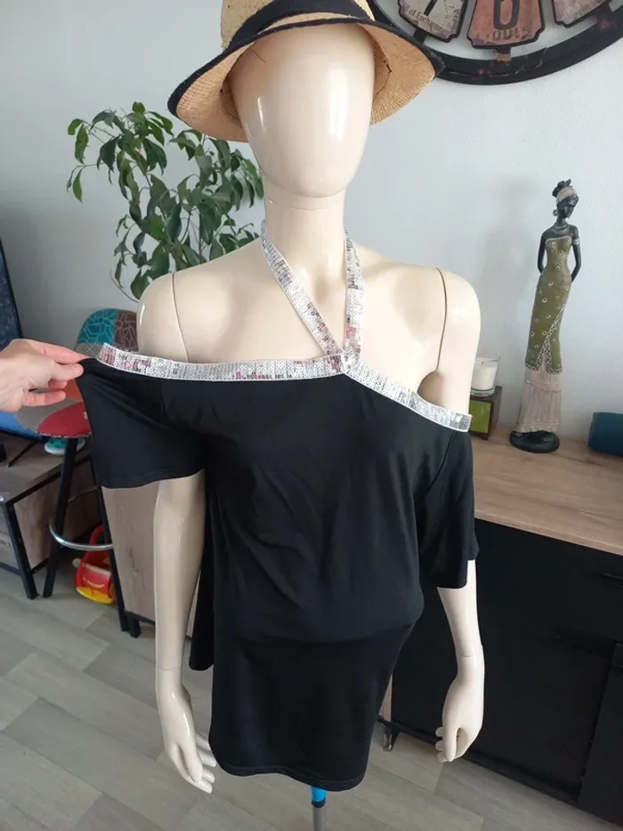 Tee-shirt noir fantaisie femme L