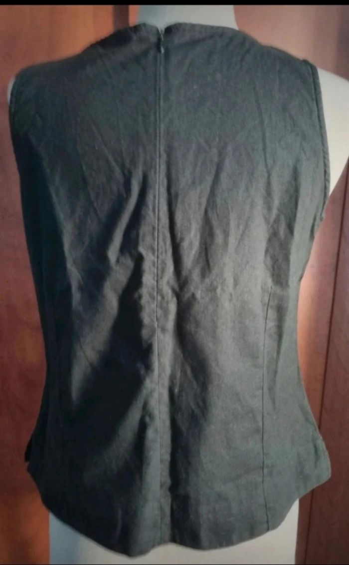 Blouse noir sans manches 42-44 - photo numéro 4
