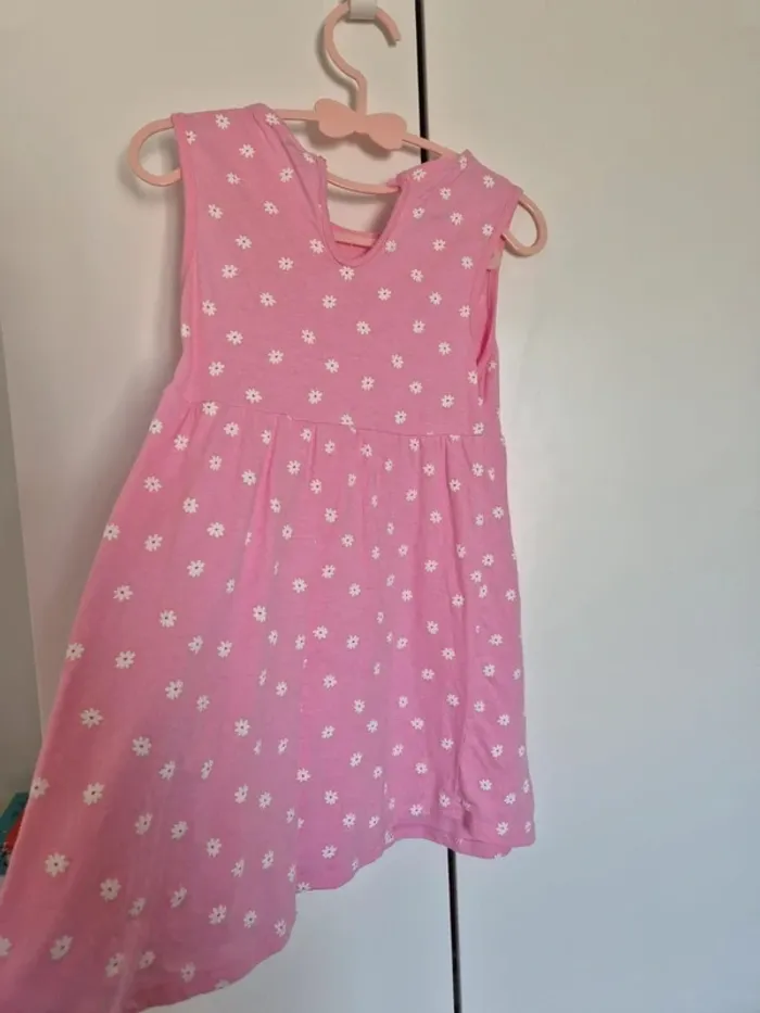Belle robe d'été KIABI taille 2 ans 92cm rose à fleurs sans manches 24 mois - photo numéro 6