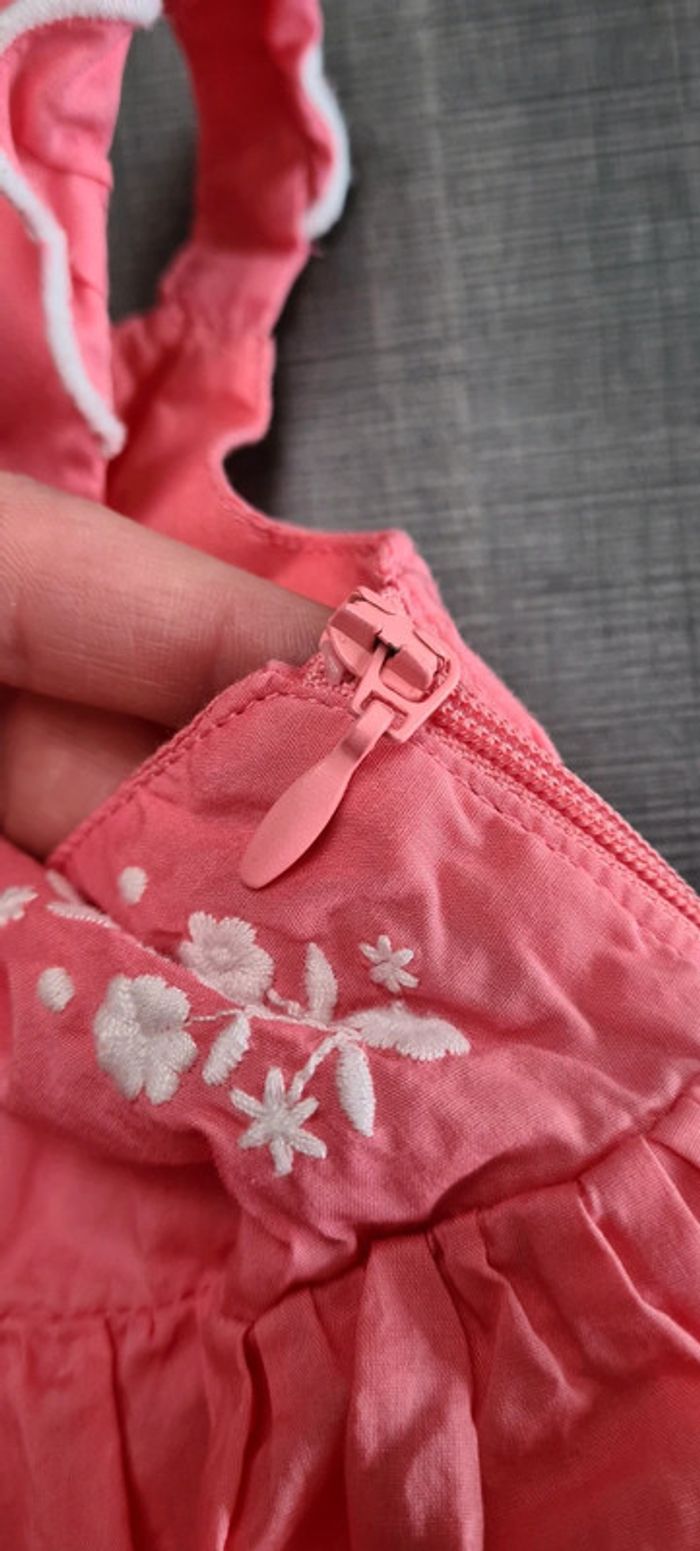 Jolie robe Sergent Major 2 ans - photo numéro 3