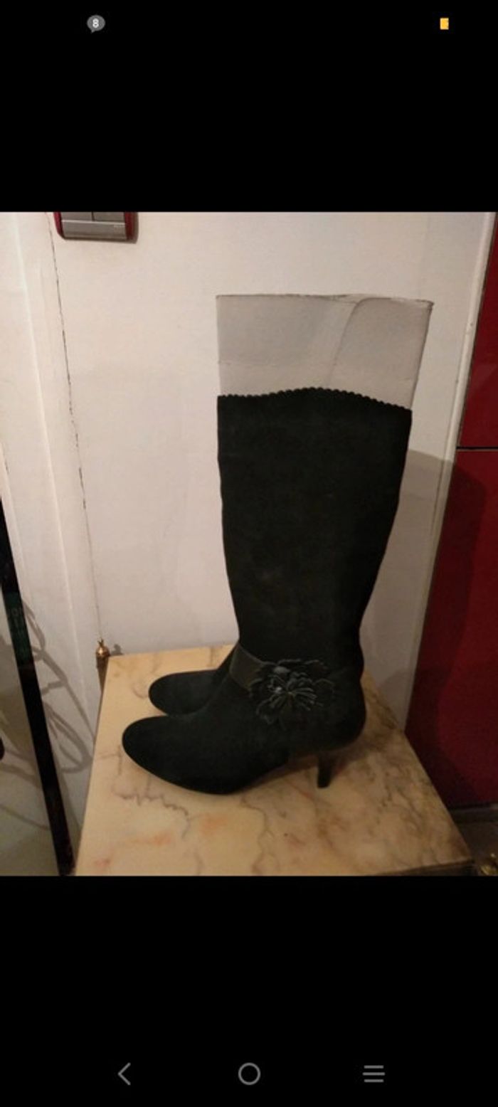 Bottes noires en daim cuir Anne Weyburn neuves pointure 38